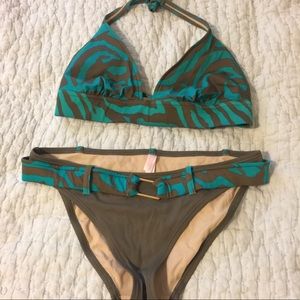 Women’s Victoria Secret Bikini. L top, M bottom
